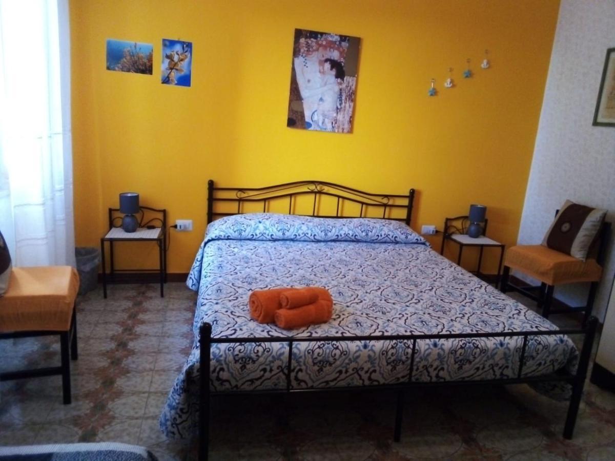 B & B Il Mirto 2 SantʼAntìoco エクステリア 写真
