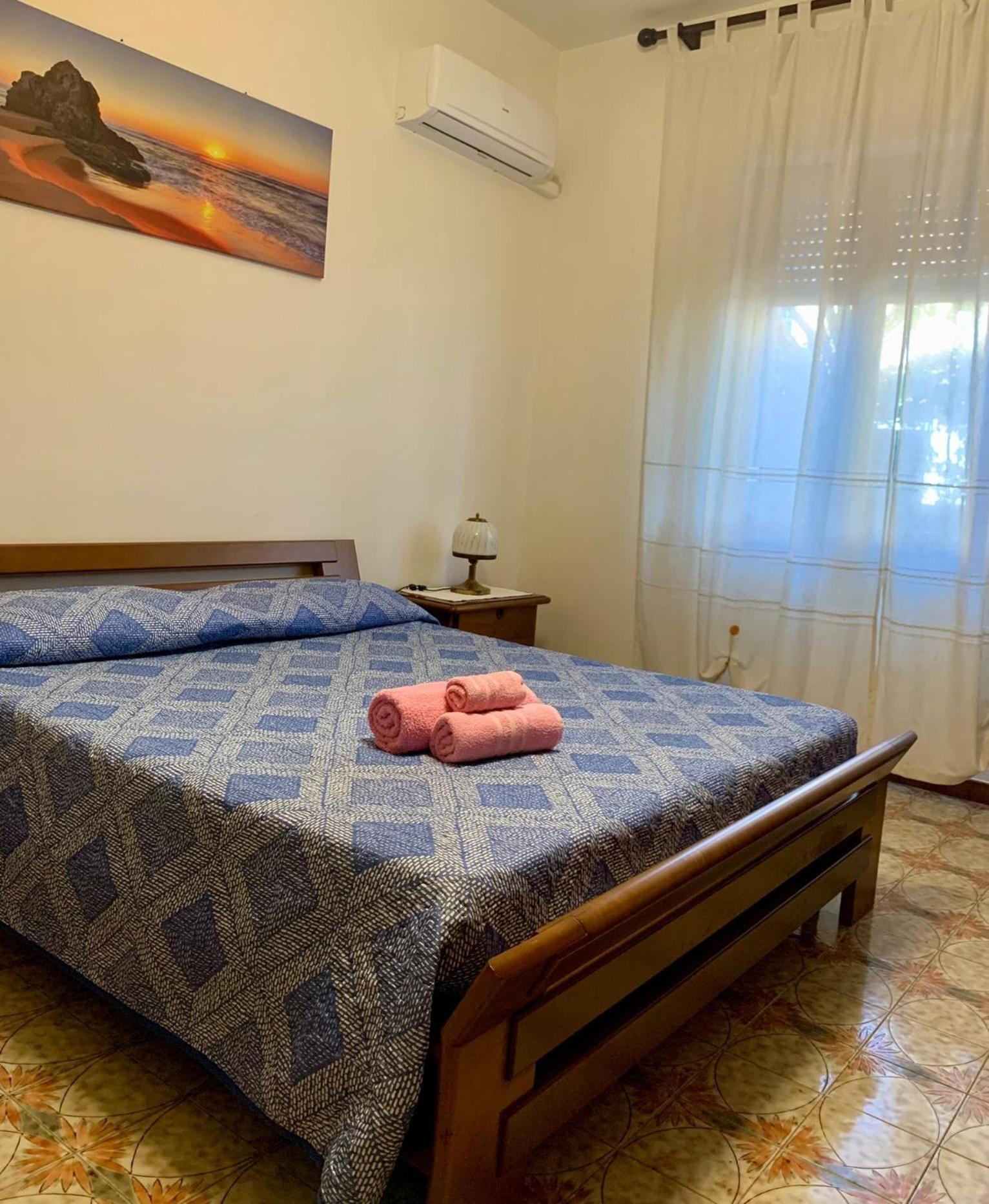 B & B Il Mirto 2 SantʼAntìoco エクステリア 写真